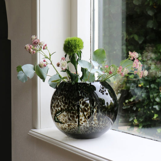 Vase - Zambazi Gray Chit: