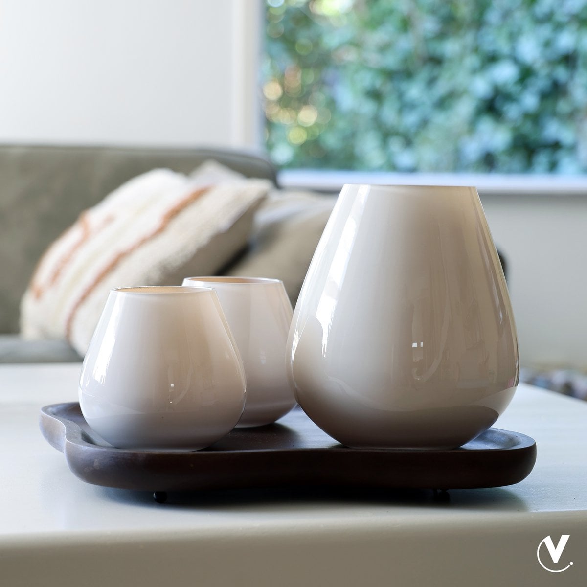 Vase - Tasman S ivory