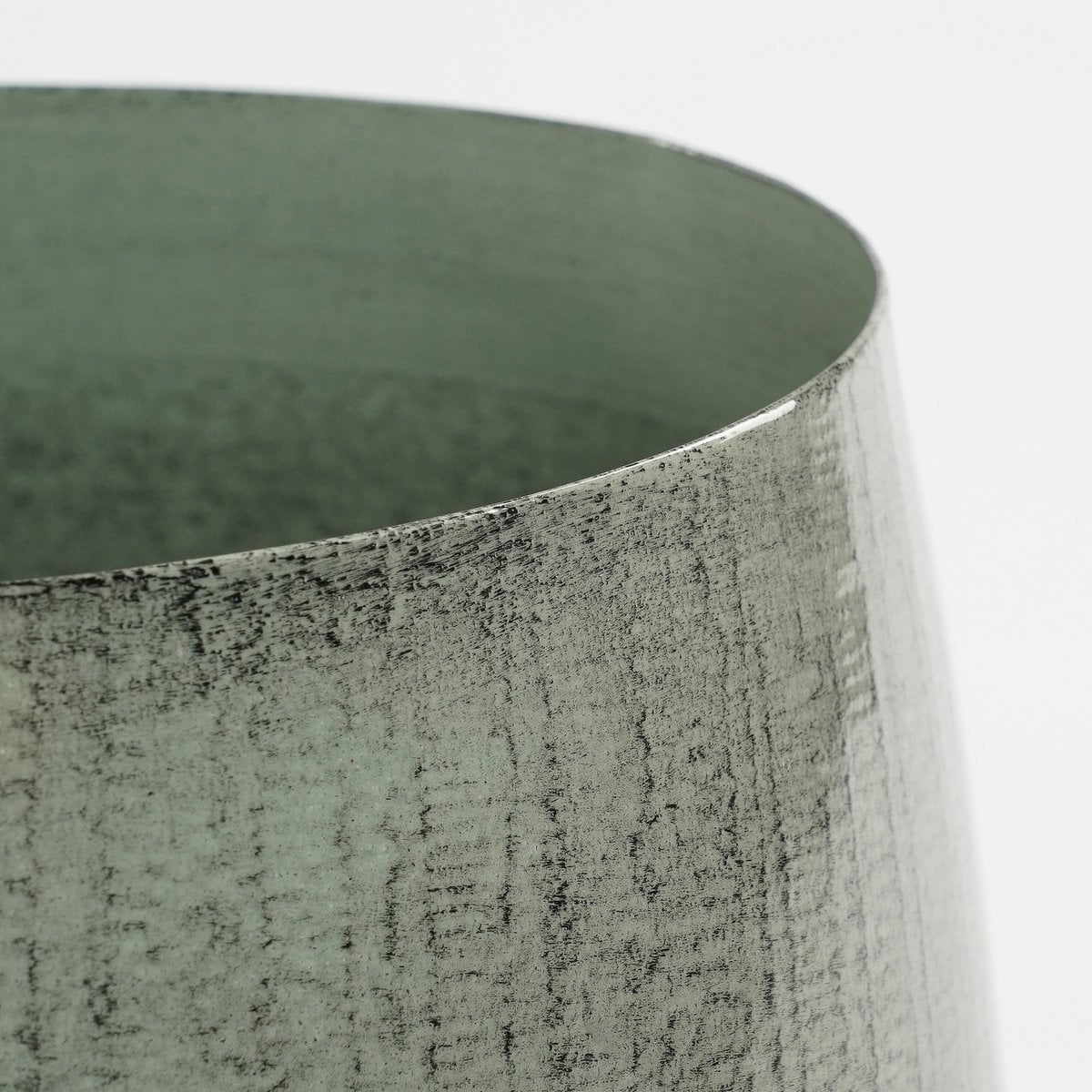 Bloempot voor binnen, lichtgrijs, ijzer.