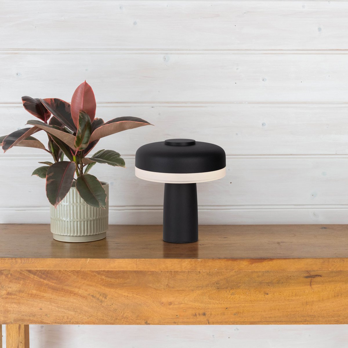 Näve Leuchten "Pilu" table lamp - Armino Living