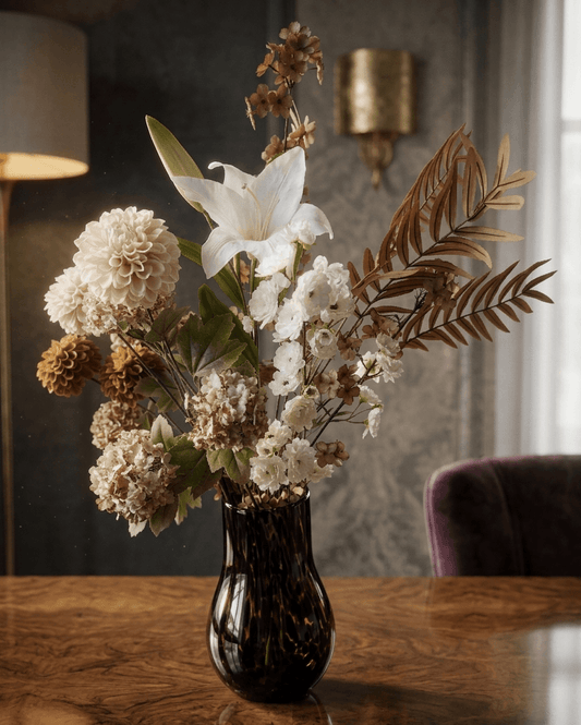 Kaia – Premium Zijden Bloemen Boeket met Witte Lelie & Dahlia's